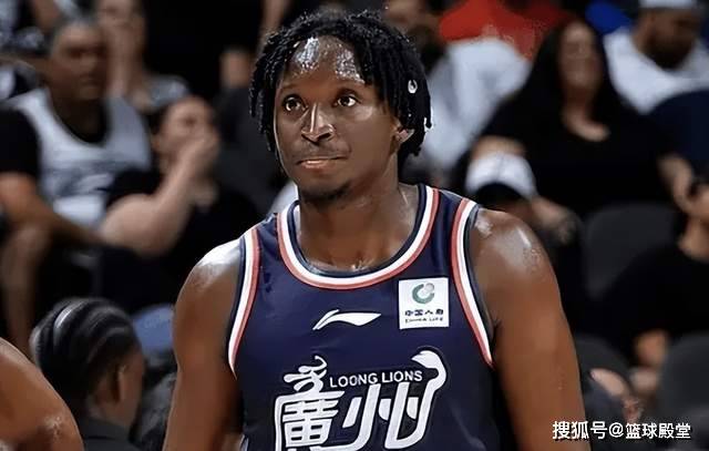 爱游戏官网-包含广州队迎NBA常规赛关键赛，窗口期外线爆发，质疑声仍在，赛季目标并未改变的词条